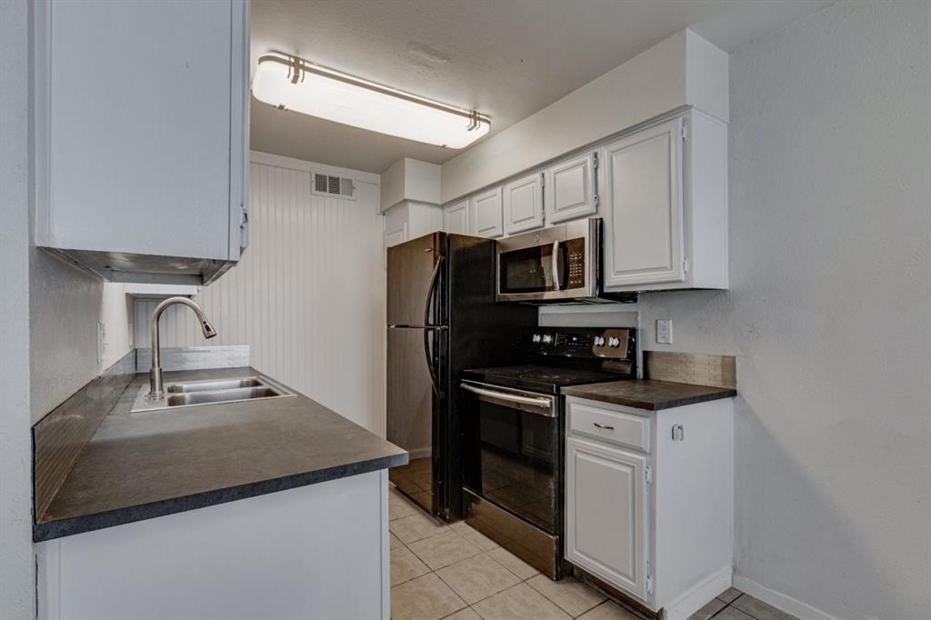 Faulknew Point 01 - Residential