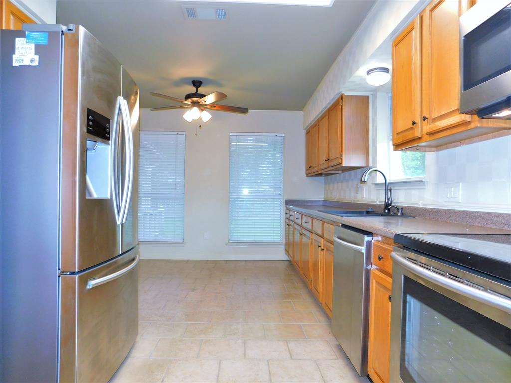 Trophy Club Village West Sec A - Residential Lease