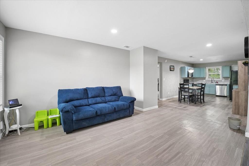SULPHUR SPRINGS - Residential