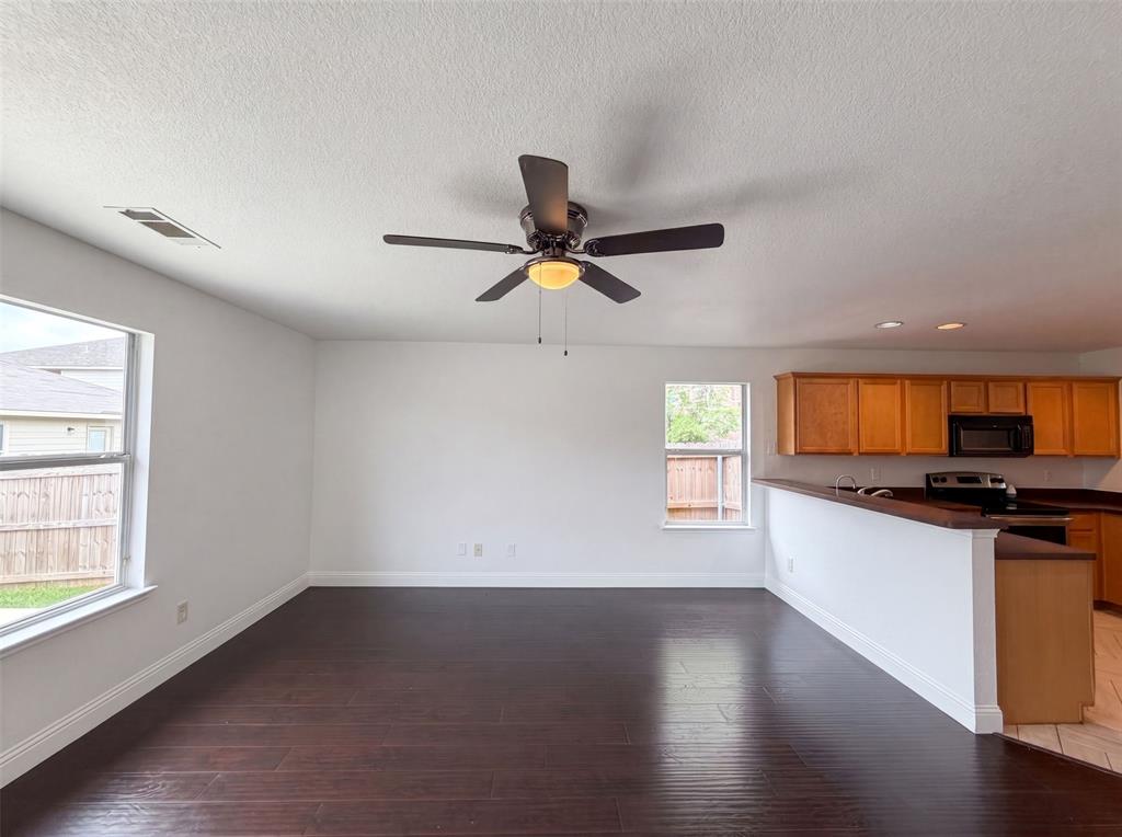 Fossil Hill Estates - Residential