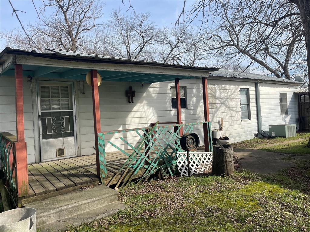 Orig Town Of Wolfe City - Residential