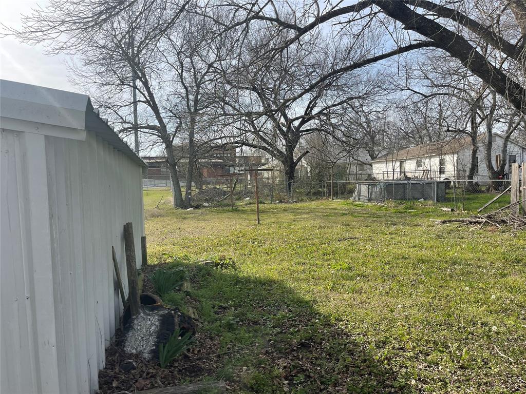 Orig Town Of Wolfe City - Residential