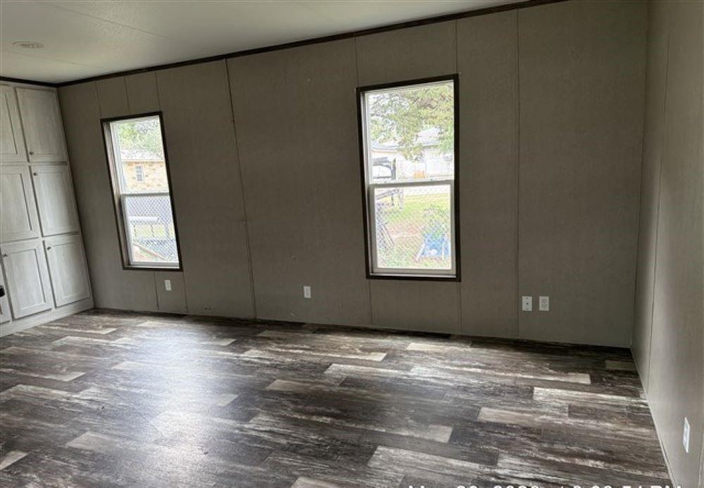 Oak Trail Shores Sec B - Residential