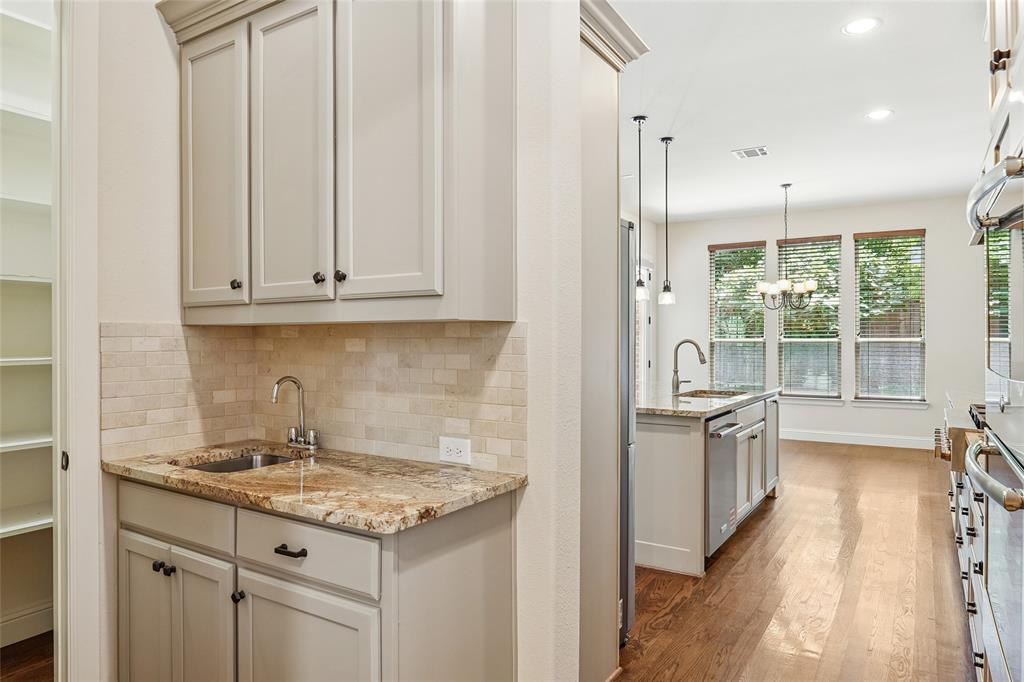 Lake Pointe - Residential
