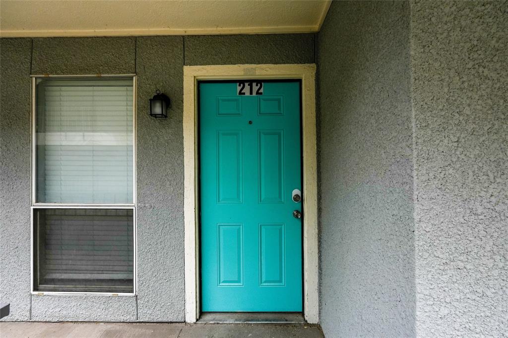 Gastonian Condo - Residential