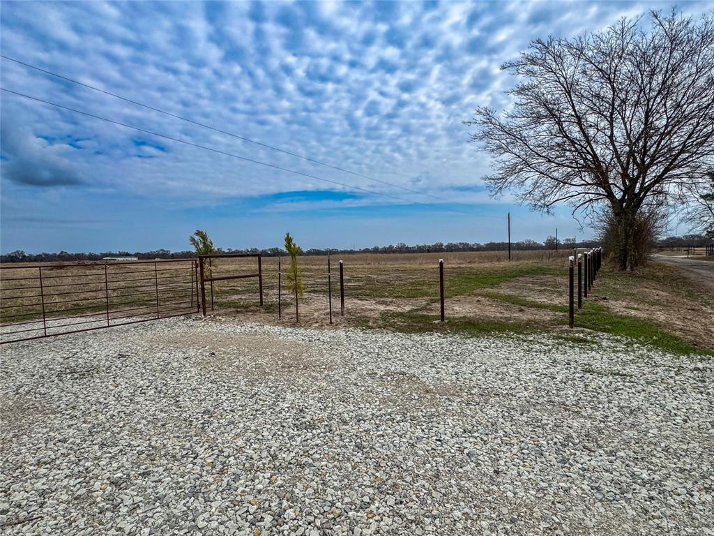 Eagles Path - Land