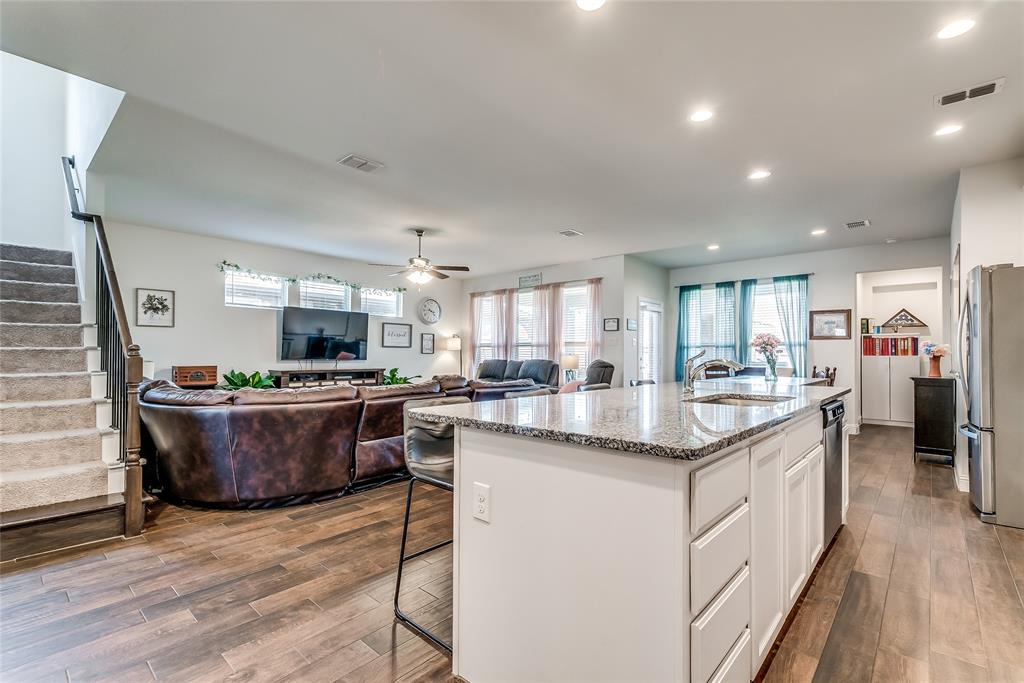 Live Oak Creek - Residential