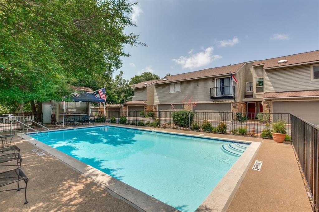 Claymore Park Condo - Residential