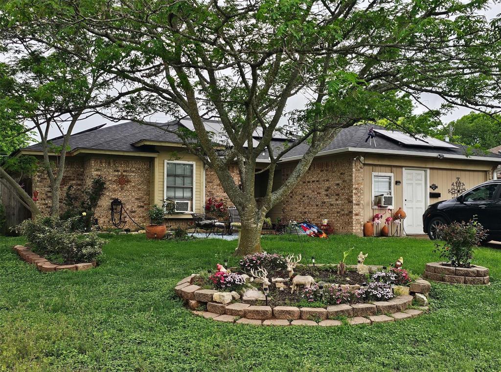 $3,000 TOWARDS BUYER CONCESSIONS!!!!!

Adorable home in well established neighborhood, ready for your touch!
Listed below market value and motivated to sell!
New roof installed 2025, inground pool with all new equipment waiting for you to cool off in the Texas summer. Garage converted into a nice sized bedroom and 2nd living area, plus the solar panels will be paid off for your benefit. Property being sold as is.  Central AC is out but heating system works, currently the home is being cooled with window units, most current water an electric bills are attached to show how low the utility cost are!
Just  few minor fixes and some TLC to make it yours!