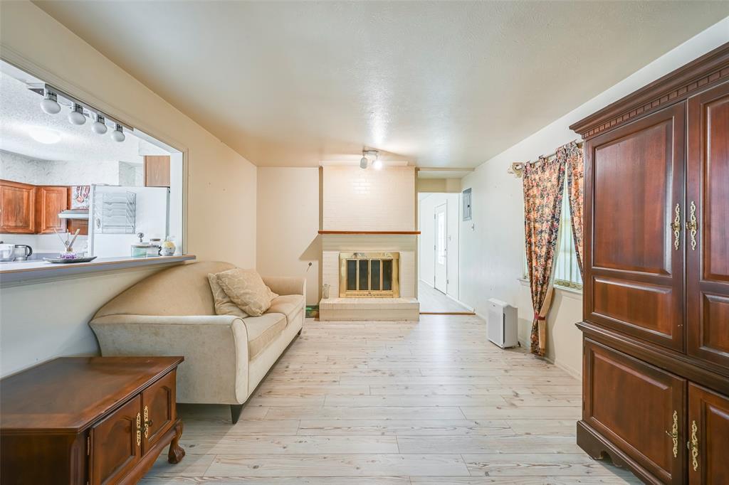 Pecan Meadows - Residential