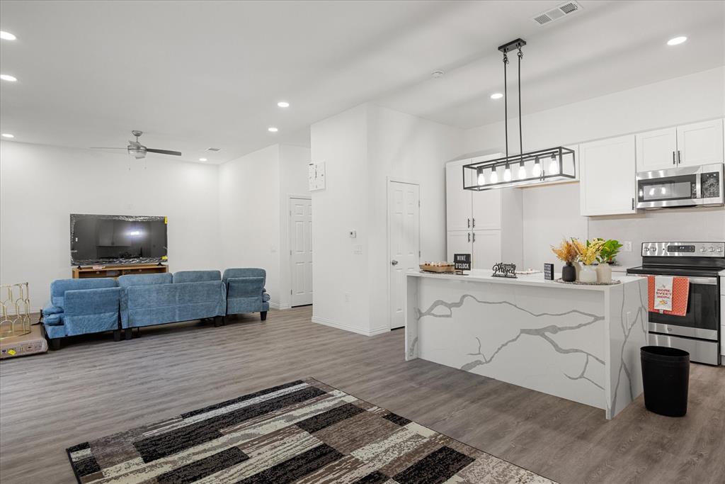 Comanche Harbor Sec C - Residential Income