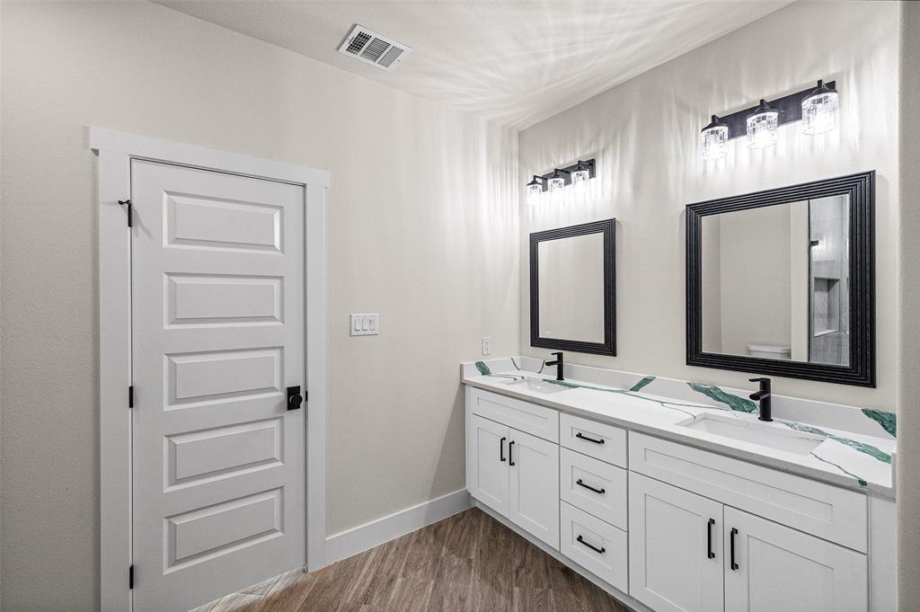 Canyon Creek III - Residential