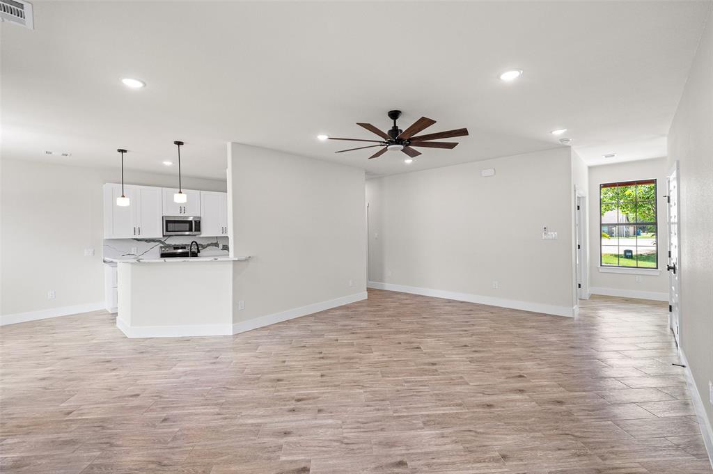 Canyon Creek III - Residential