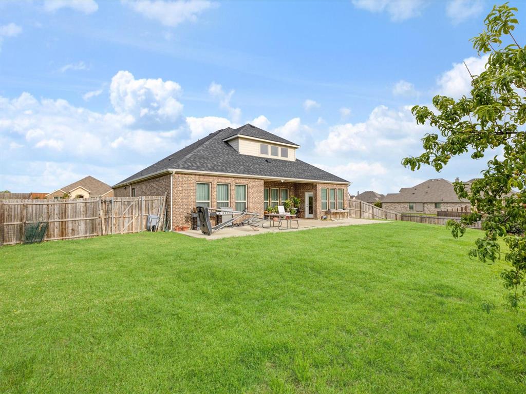 Woodridge Estates Ph - Residential