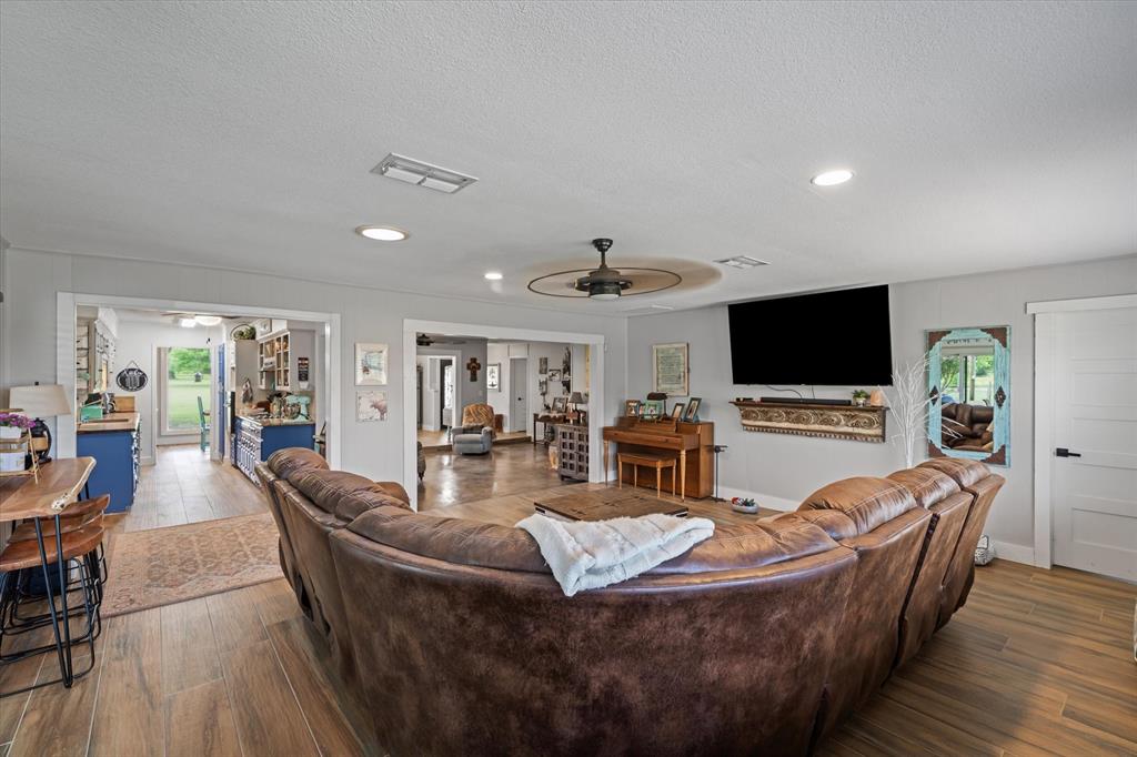 Wills Point - Residential