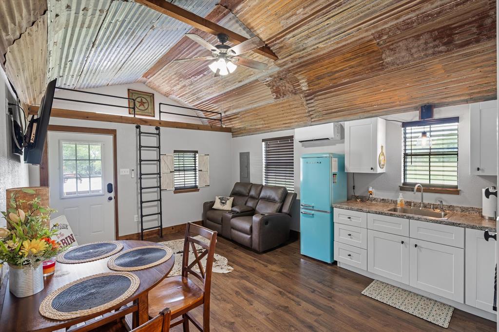 Wills Point - Residential