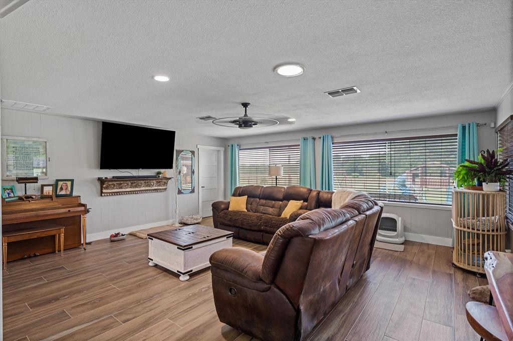 Wills Point - Residential
