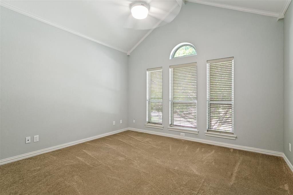 Woodland Hills Colleyville - Residential