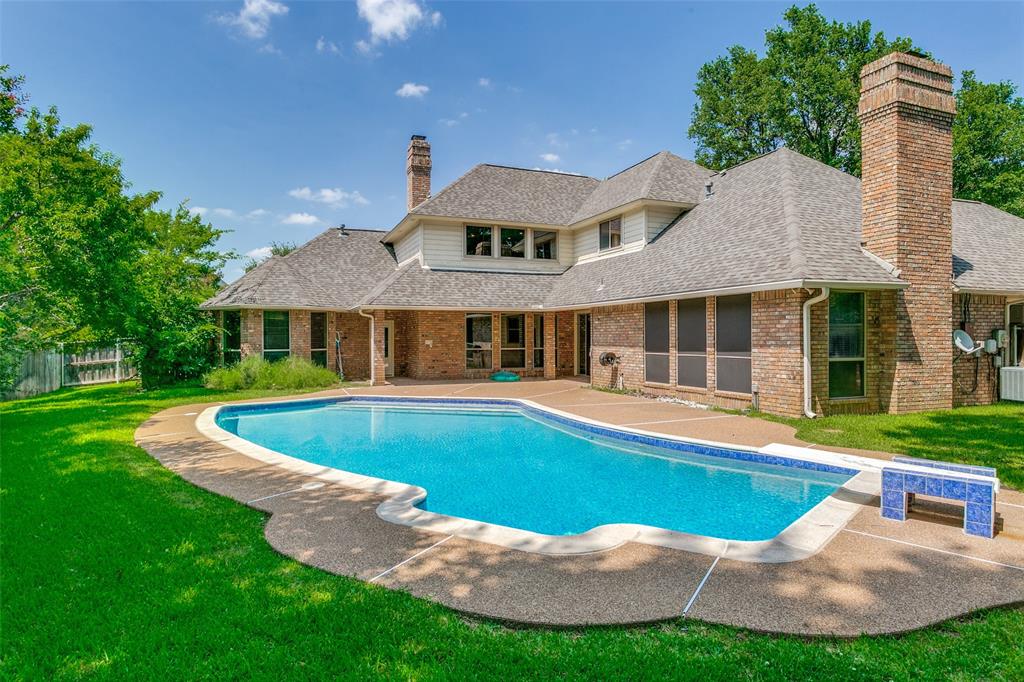 Woodland Hills Colleyville - Residential