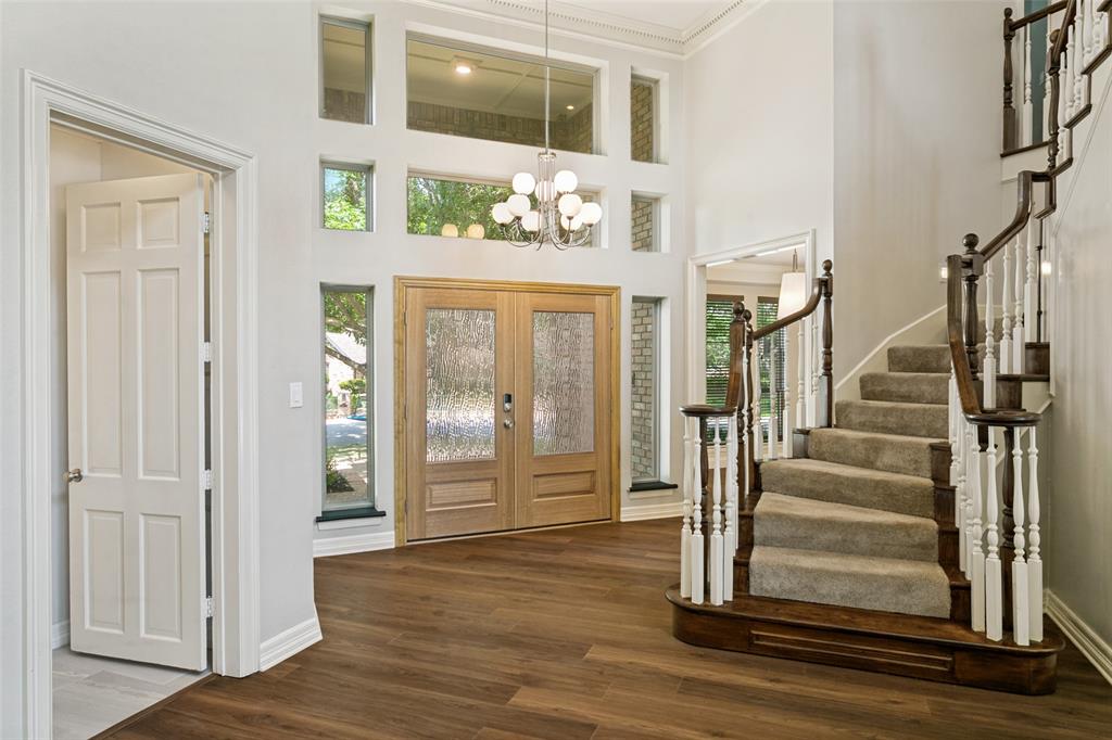 Woodland Hills Colleyville - Residential