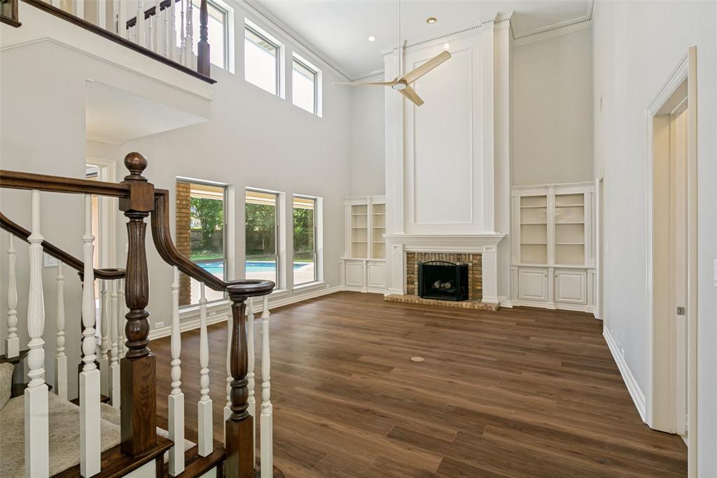 Woodland Hills Colleyville - Residential