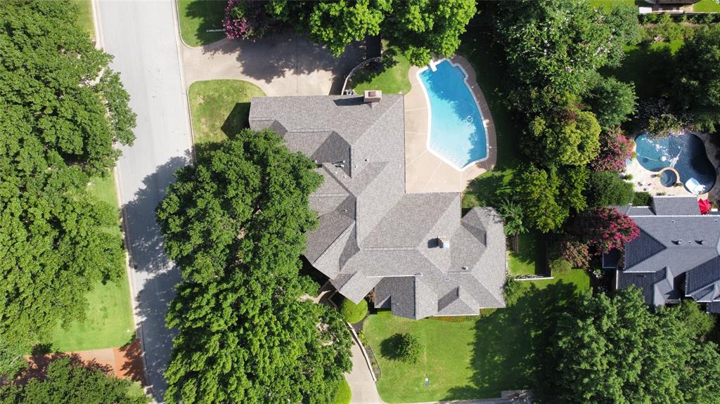 Woodland Hills Colleyville - Residential