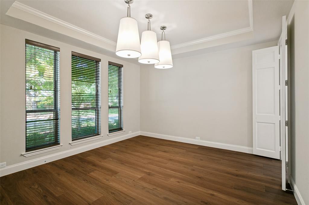 Woodland Hills Colleyville - Residential