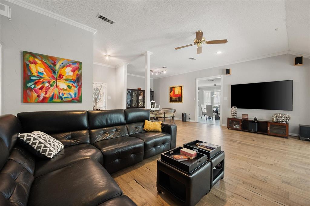 Mc Kamy Oaks Add - Residential