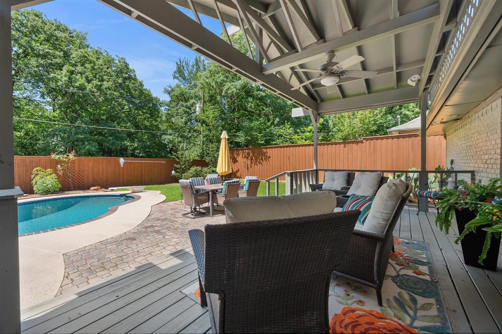 Mc Kamy Oaks Add - Residential