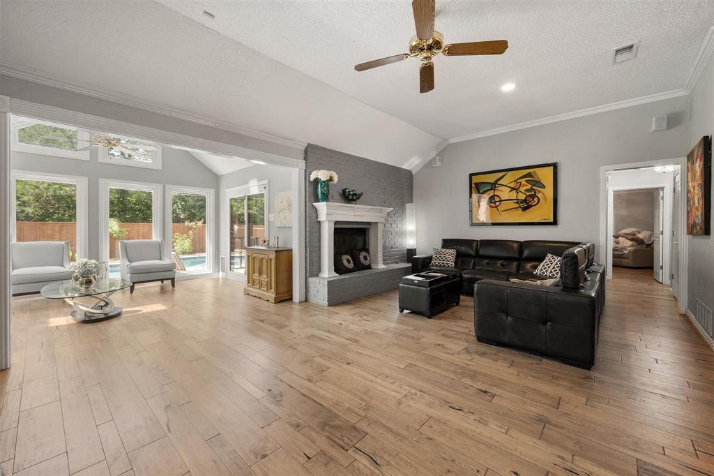 Mc Kamy Oaks Add - Residential