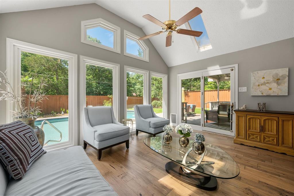 Mc Kamy Oaks Add - Residential