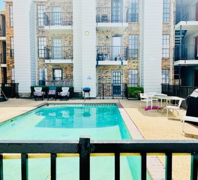 Hillcrest Hollows Condos - Residential