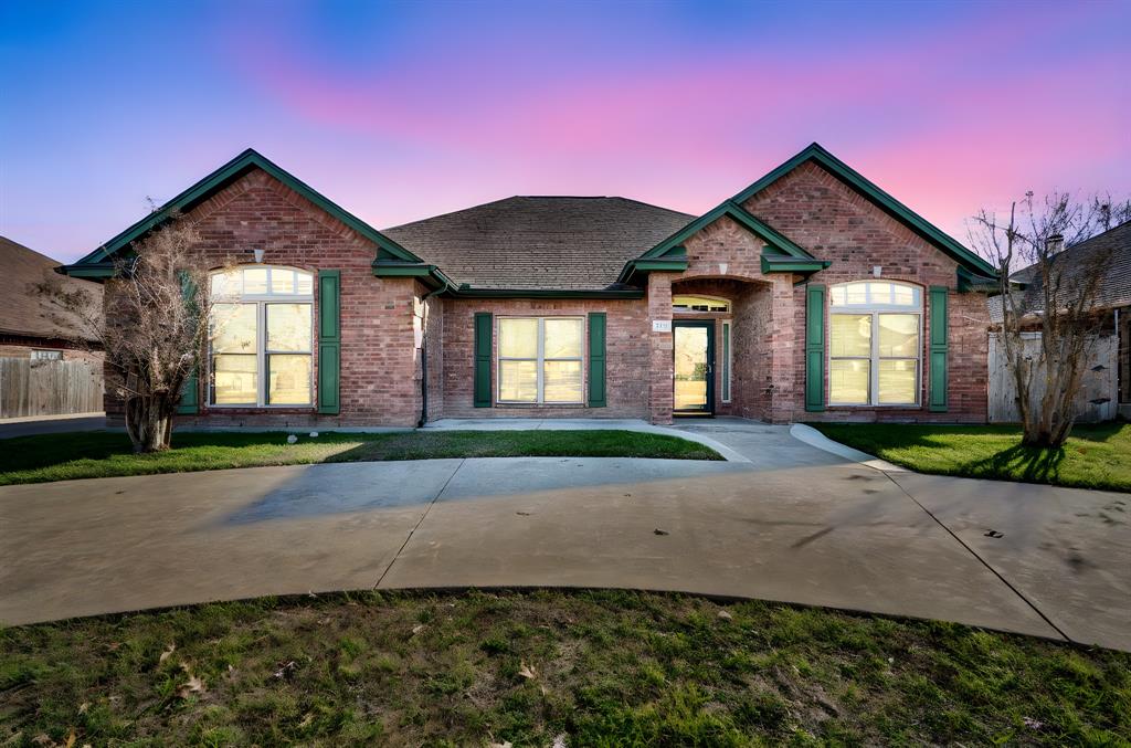 UNIVERSITY PARK PH II-REV 0.28 AC - Residential