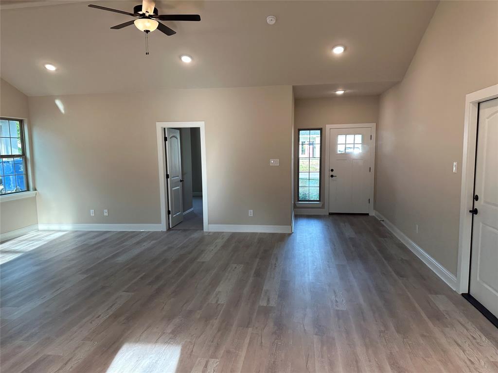 Dellwood 02 - Residential