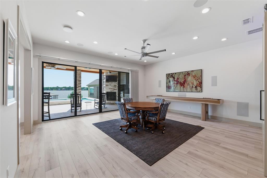 Bushwhacker Peninsula Sub - Residential