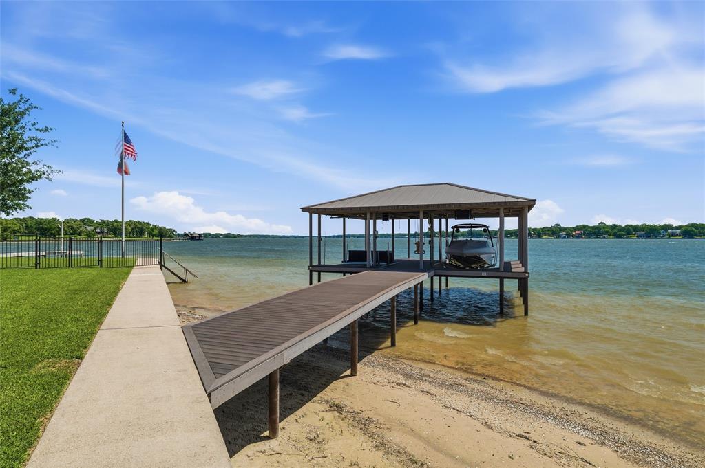 Bushwhacker Peninsula Sub - Residential