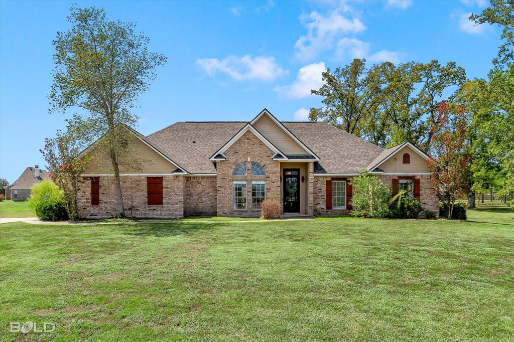 Welcome to this 4 bedroom, 2.5 bathroom home that perfectly positioned on a generous lot!  This home is an oasis of tranquility, offering the ideal blend of space and sophistication. From the moment you step inside, you'll be greeted by the warmth of natural light and the elegance of its design. The spacious bedrooms provide a retreat for all family members, and the gourmet kitchen is a culinary enthusiast's dream.
Whether you're lounging by the fireplace, entertaining in the backyard, or enjoying the countless amenities this home offers, you'll relish every moment spent here.  The roof is brand new, located in a cul-de-sac, close to school, interstate for easy commutes, and dinning options. 
Don't miss the opportunity to make this 4 bedroom haven your own. 
$5,000  allowance being offered towards repairs and upgrades.