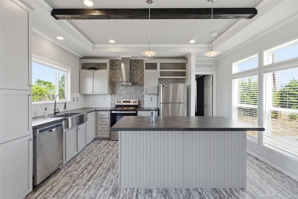 Crazy Horse Ranchos - Residential
