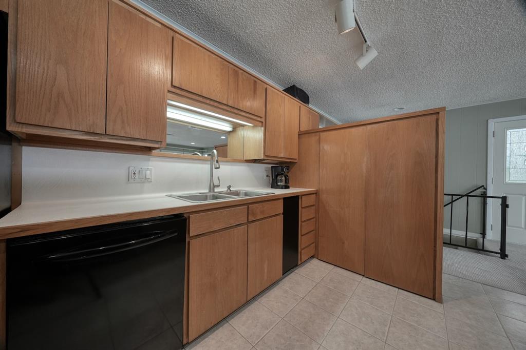 Hide A Way Lake - Residential