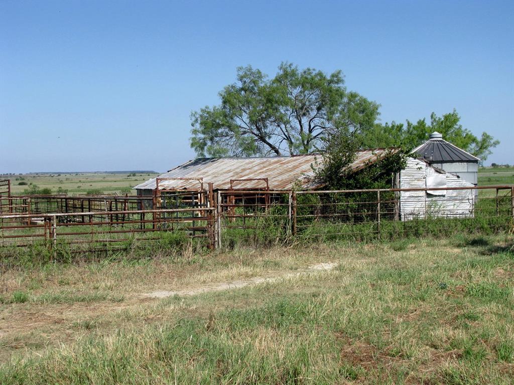 NONE - Farm