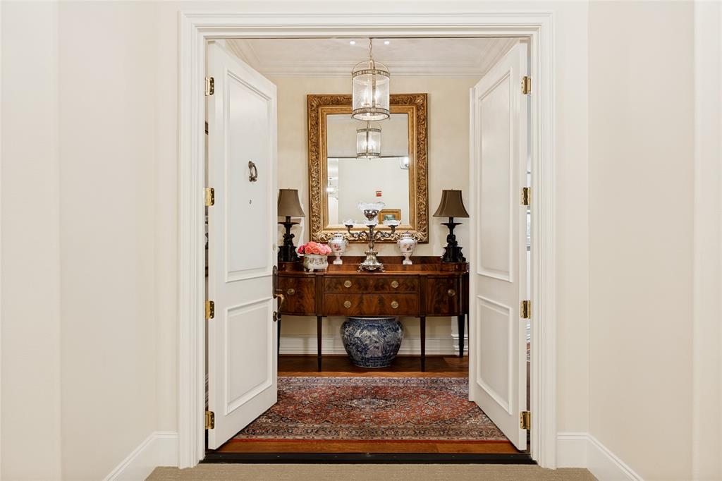 Edgemere On The Pkwy - Residential