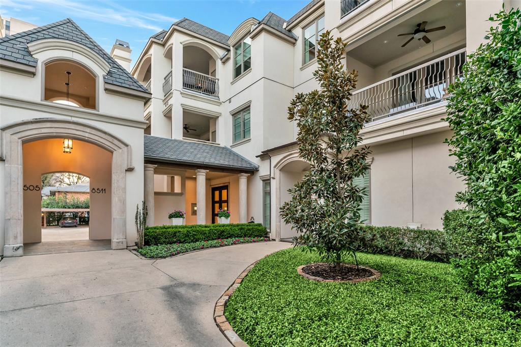 Edgemere On The Pkwy - Residential