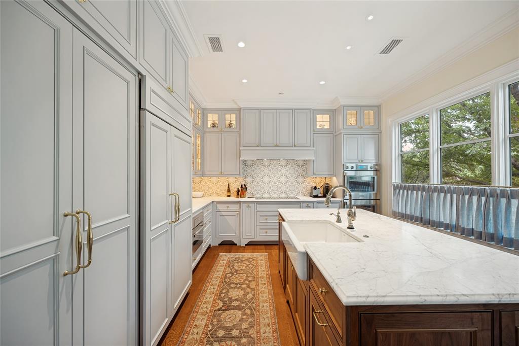 Edgemere On The Pkwy - Residential