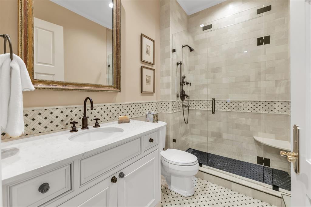 Edgemere On The Pkwy - Residential