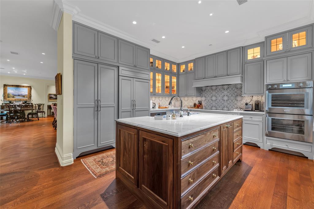 Edgemere On The Pkwy - Residential