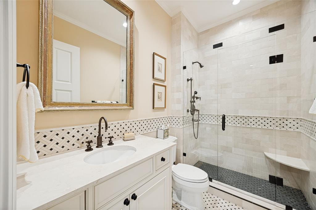 Edgemere On The Pkwy - Residential