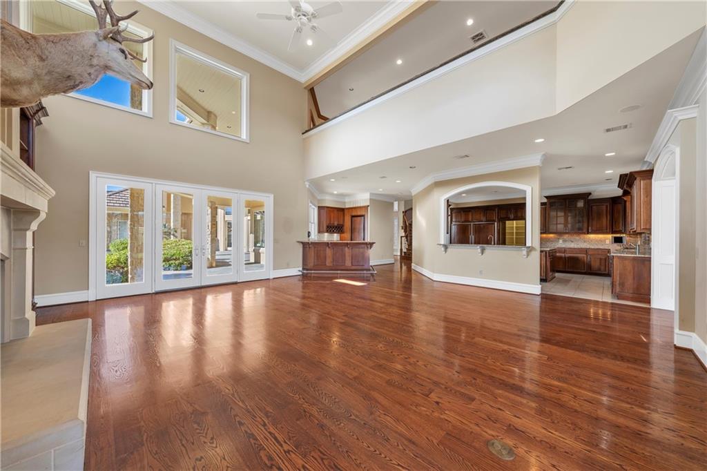 Fish Pond Club - Residential