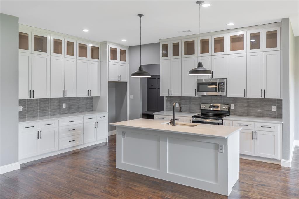 Waters Edge - Residential