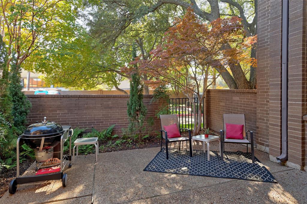Lakes of Bent Tree Condo - Residential