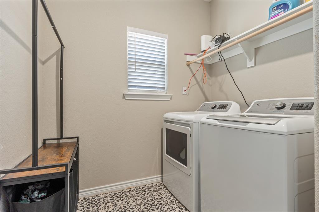 Hackberry Creek Estates - Residential